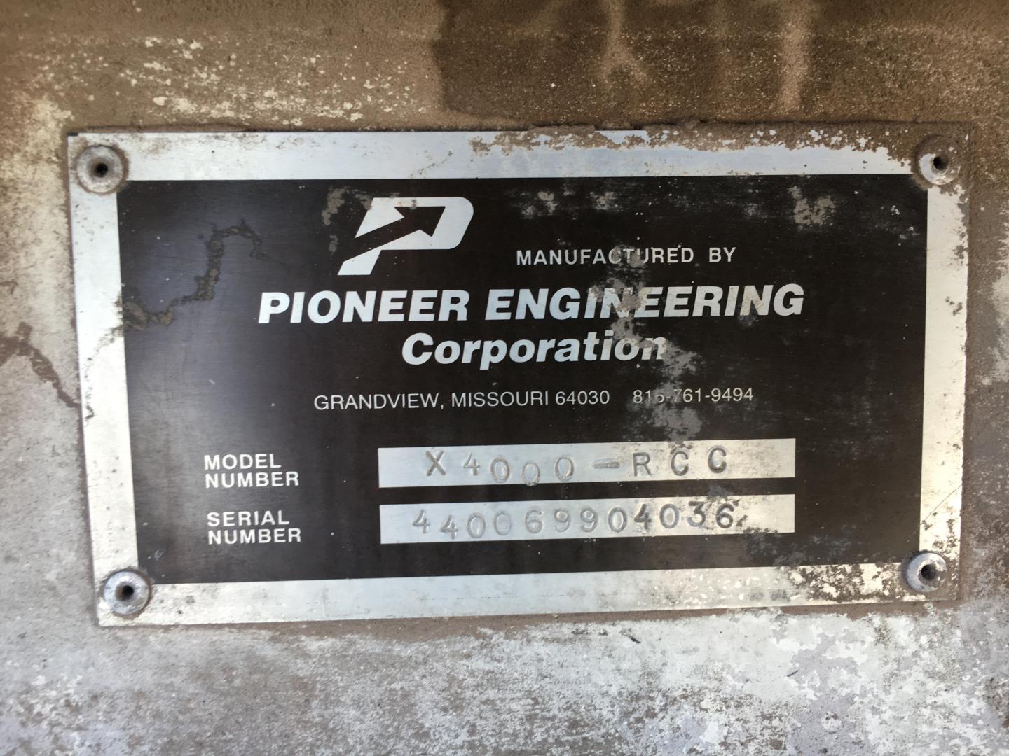 ./imagenes/INVOICE/2019/12511/GRUA PIONEER X4000-RCC (2).JPG